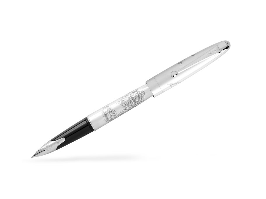 Packshot Stylo plume Silver Dragon Plume Large Argent rechargeable - Pilot Pen